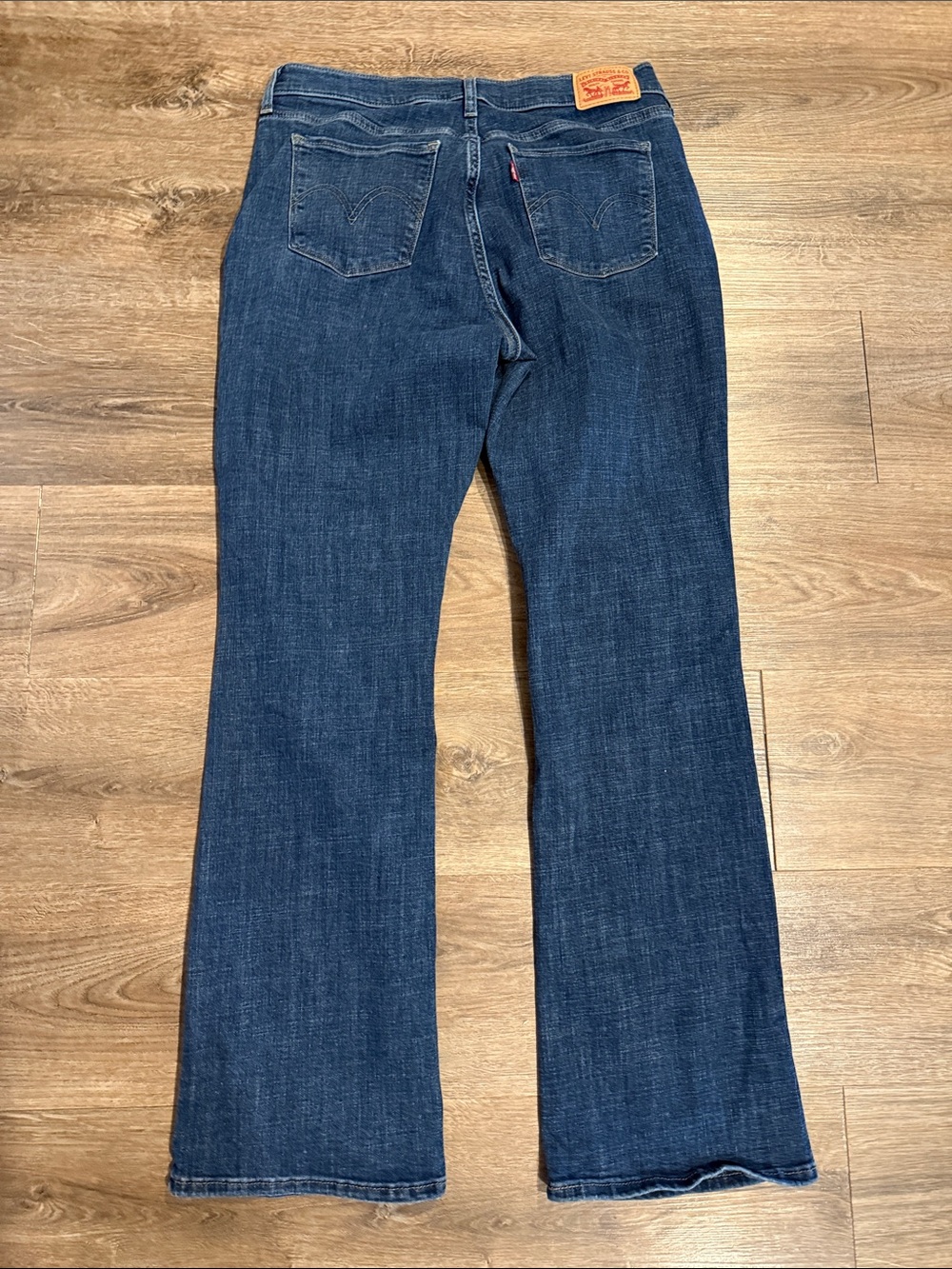Levi’s Classic Bootcut Jeans Size 10 - Picture 7 of 7